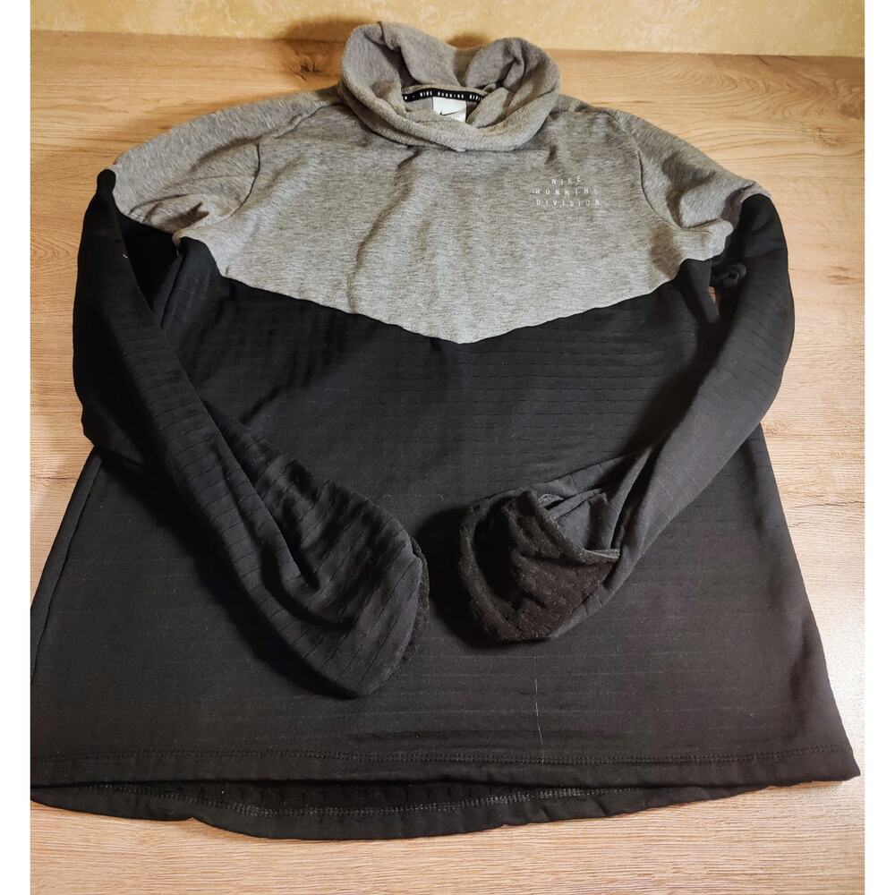 Nike Running Division Therma-FIT Hoodie Training Reflective‎ Grey & Black Size M